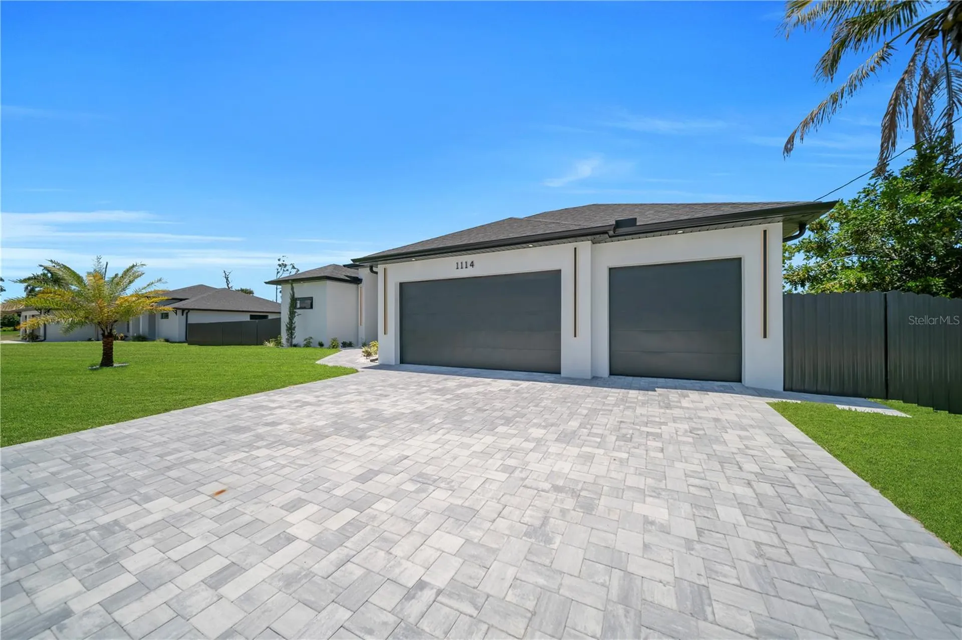1114 SW 8th Place Cape Coral FL 33991