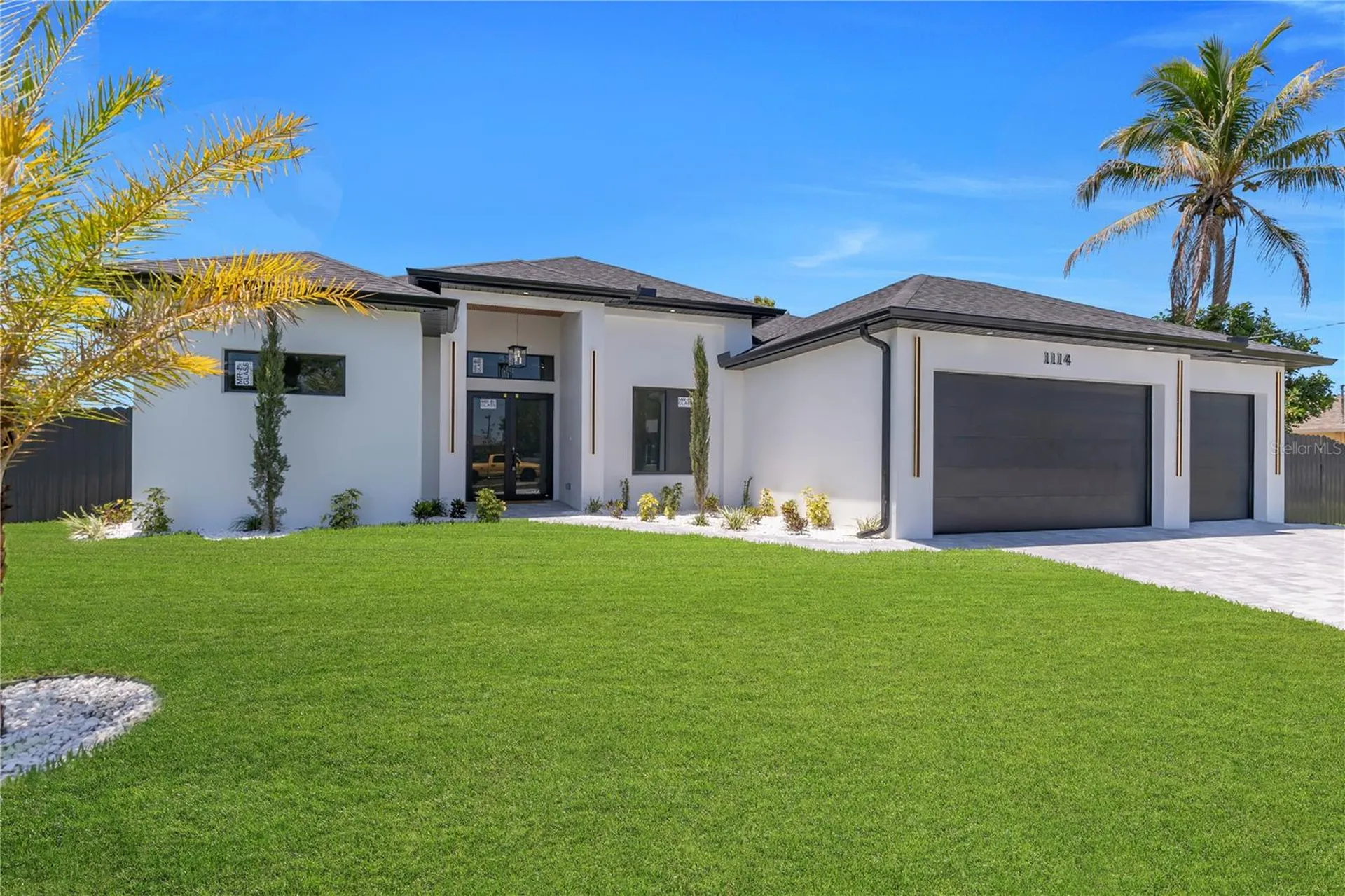 1114 SW 8th Place Cape Coral FL 33991