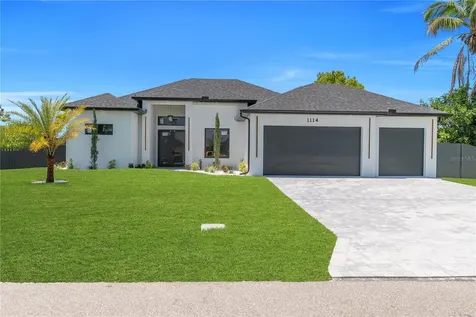 1114 SW 8th Place Cape Coral FL 33991