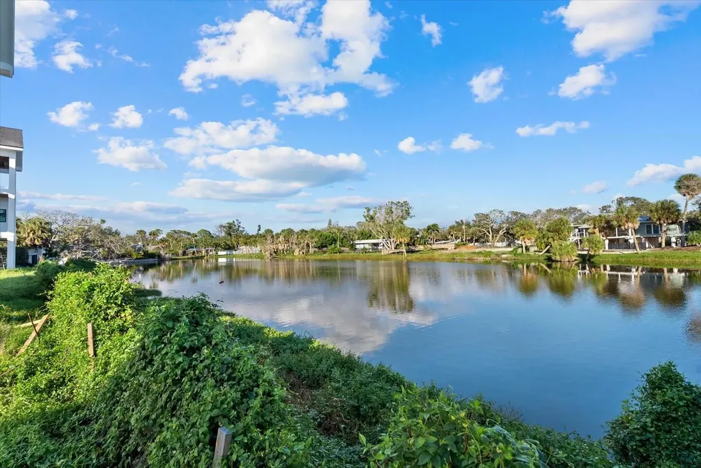 6901 Bochi Circle Sarasota FL 34242