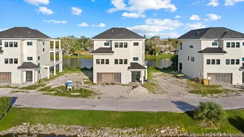6901 Bochi Circle Sarasota FL 34242