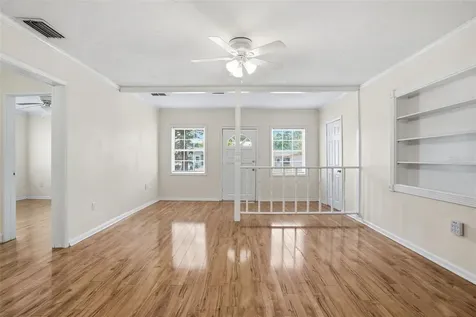 1262 Woodlawn Terrace Clearwater FL 33755