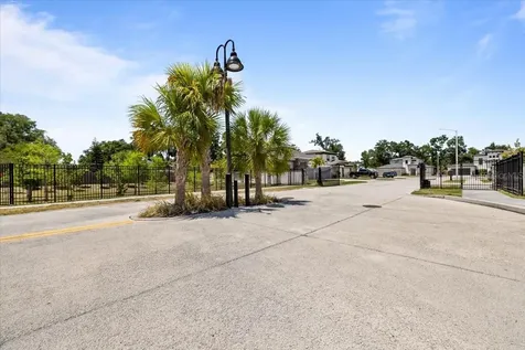 201 Larocca Court Palm Harbor FL 34683