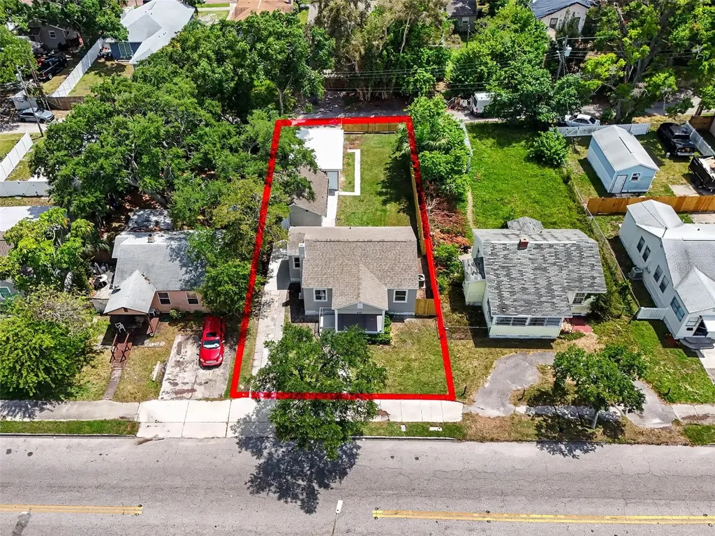 850 18th Avenue S St Petersburg FL 33705