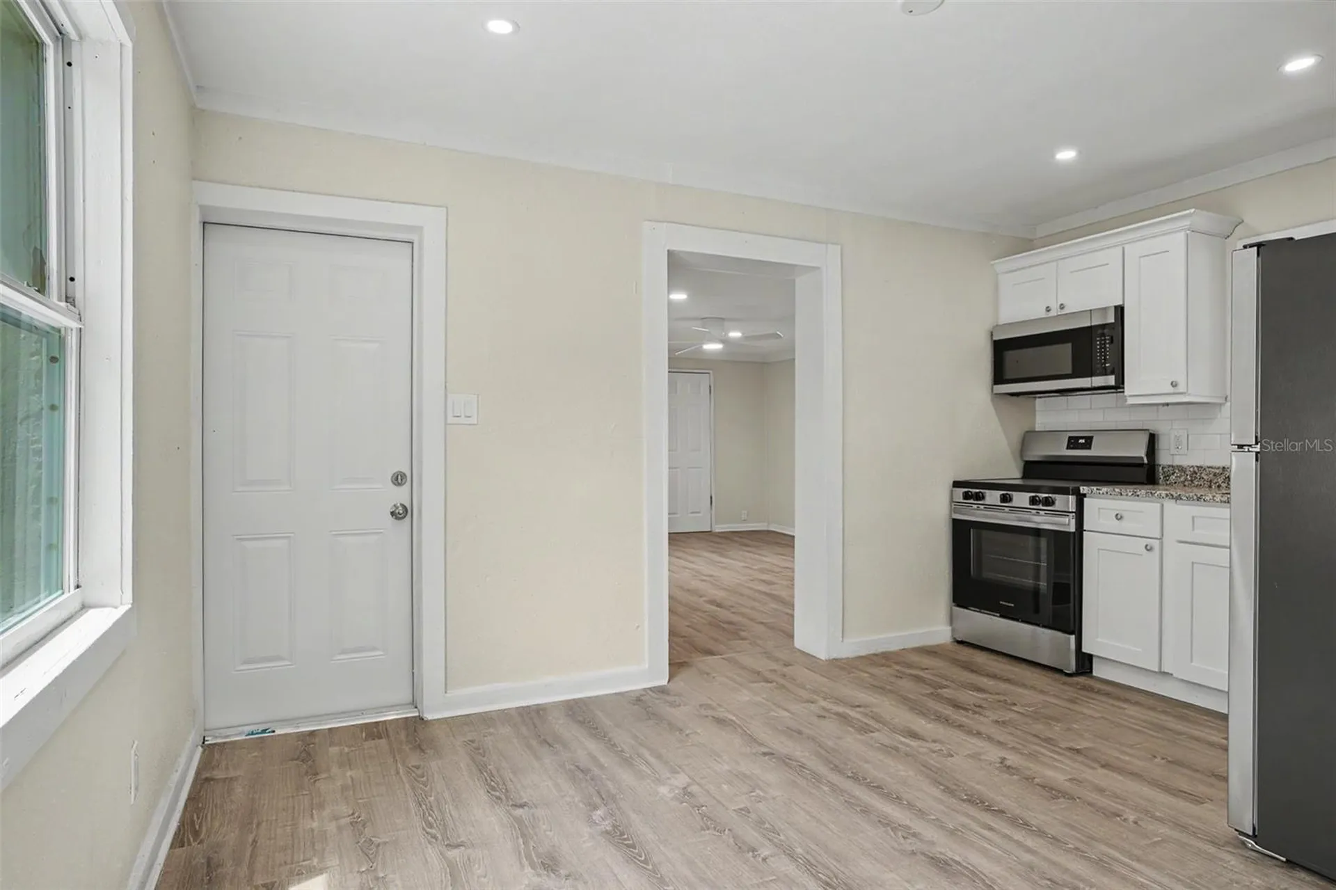 850 18th Avenue S St Petersburg FL 33705