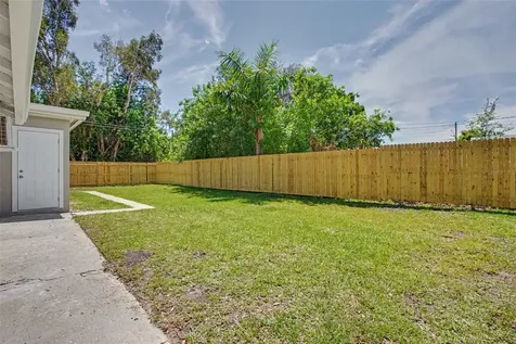 850 18th Avenue S St Petersburg FL 33705