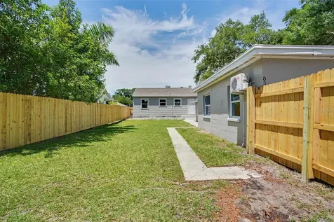850 18th Avenue S St Petersburg FL 33705