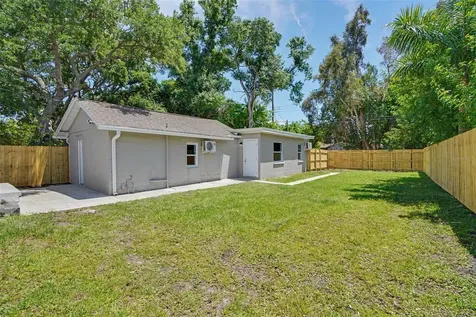 850 18th Avenue S St Petersburg FL 33705