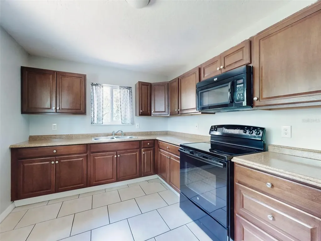 1307 Bond Street Edgewater FL 32132
