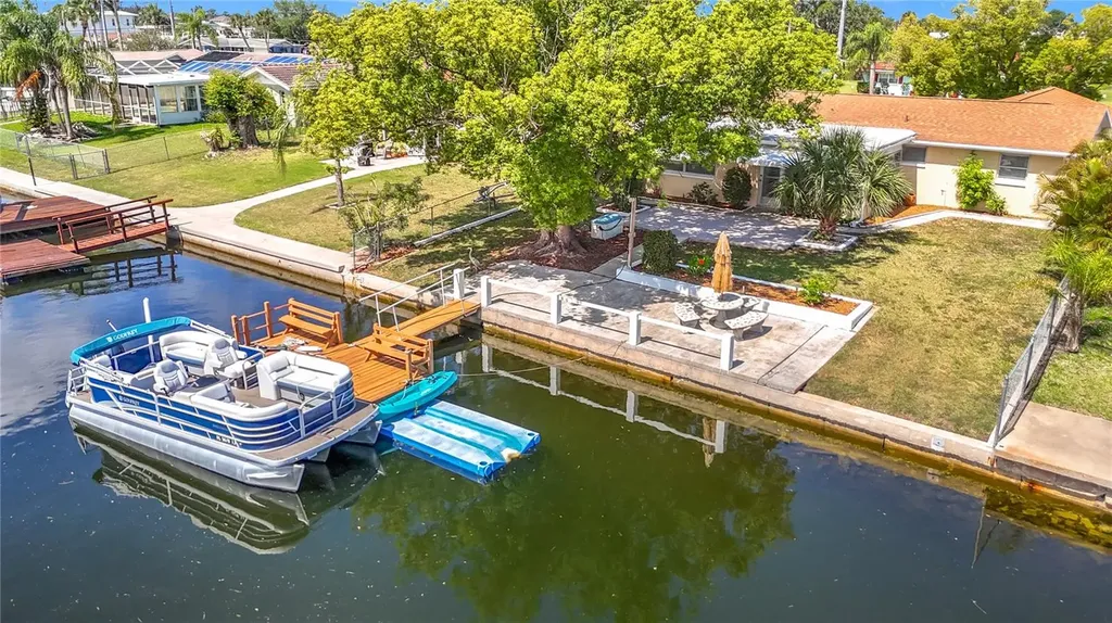 4237 Headsail Drive New Port Richey FL 34652