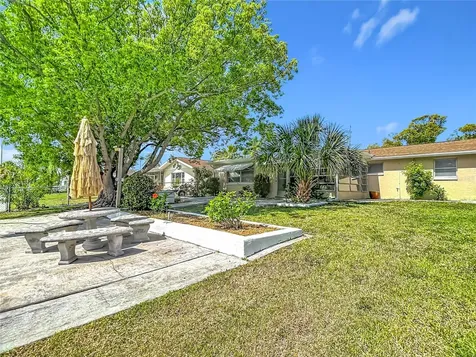 4237 Headsail Drive New Port Richey FL 34652