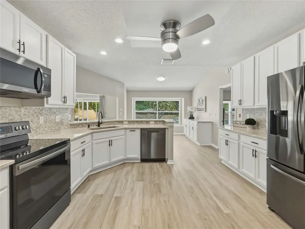 2309 E Del Webb Boulevard Sun City Center FL 33573