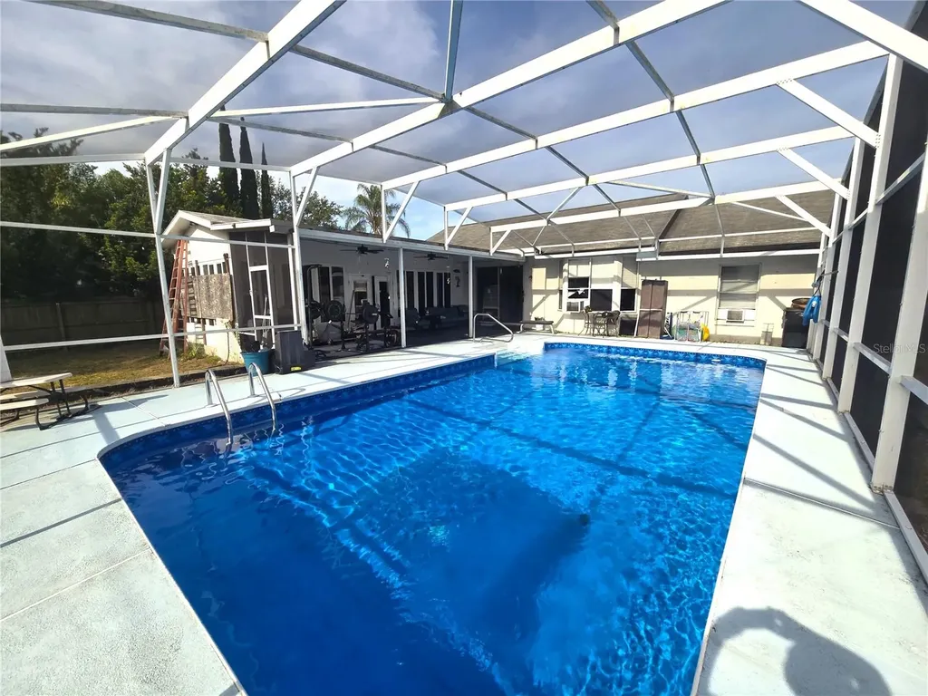 7460 Herricks Loop Orlando FL 32835