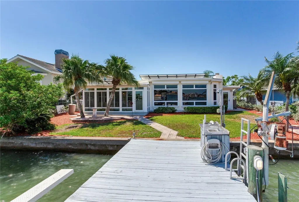 324 173rd Avenue E North Redington Beach FL 33708