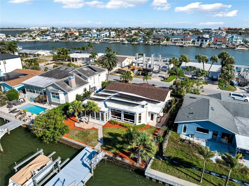 324 173rd Avenue E North Redington Beach FL 33708