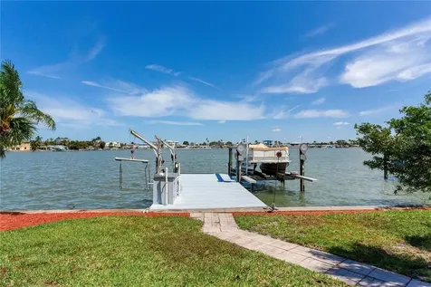 324 173RD Avenue E North Redington Beach FL 33708