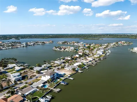 324 173rd Avenue E North Redington Beach FL 33708