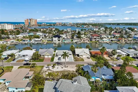 211 176th Terrace Drive E Redington Shores FL 33708