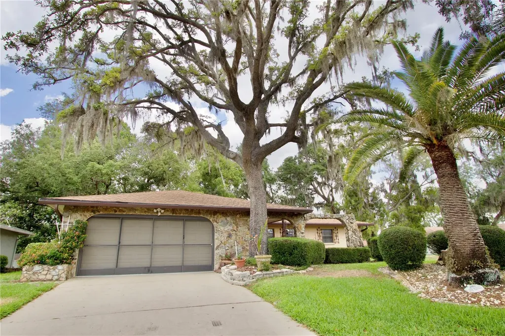 8934 Bari Court Port Richey FL 34668