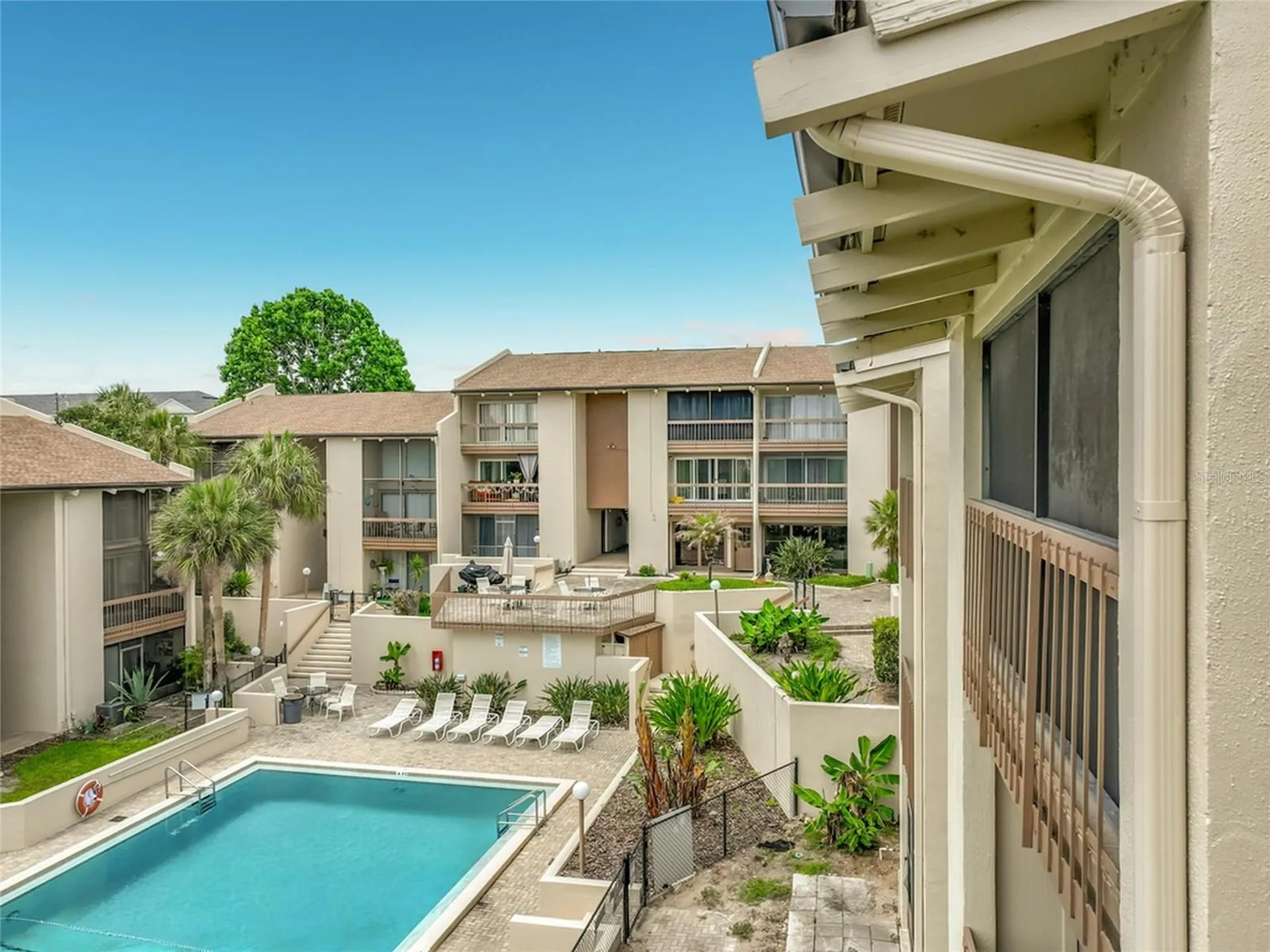 568 Orange Drive Altamonte Springs FL 32701