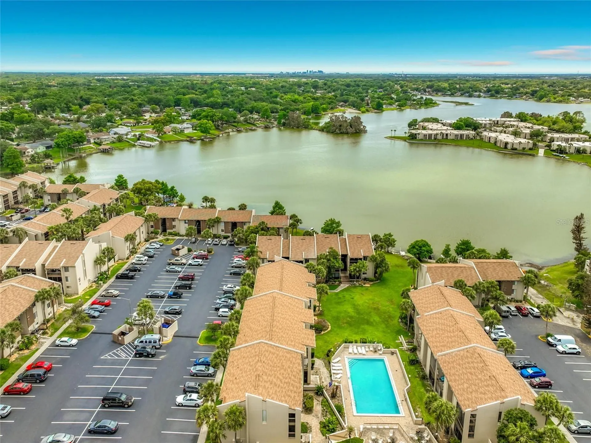568 Orange Drive Altamonte Springs FL 32701