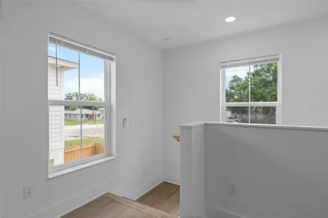 505 43rd Street S St Petersburg FL 33711
