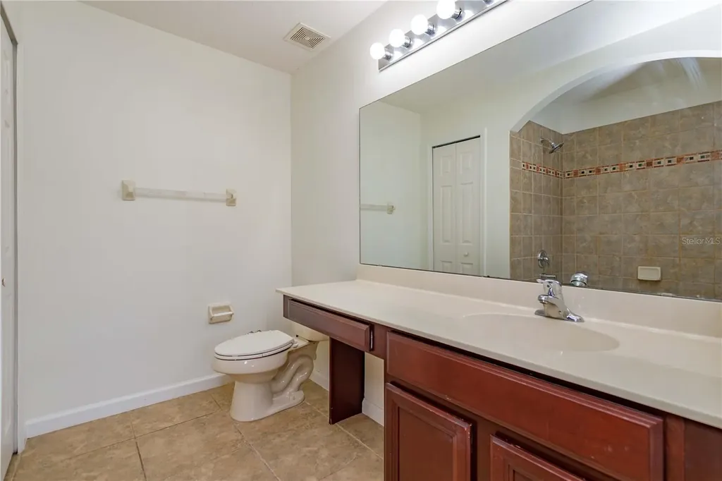 16460 Cedar Crest Drive Orlando FL 32828