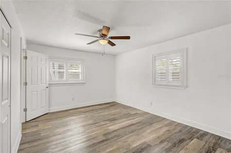 5909 71st Street N St Petersburg FL 33702