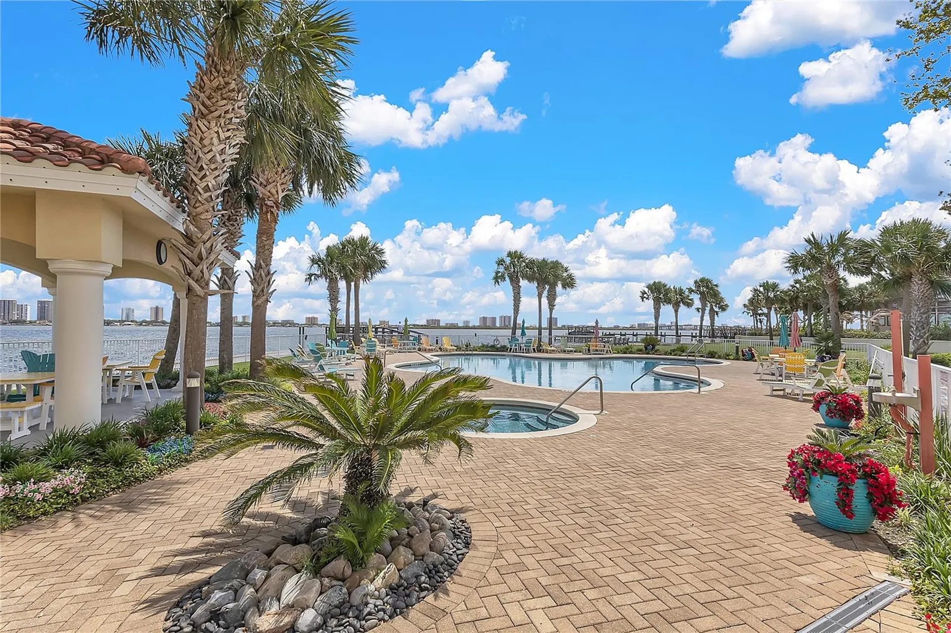 2801 S Ridgewood Avenue South Daytona FL 32119