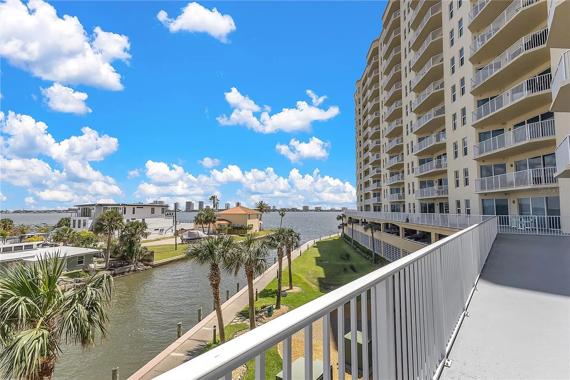 2801 S Ridgewood Avenue South Daytona FL 32119