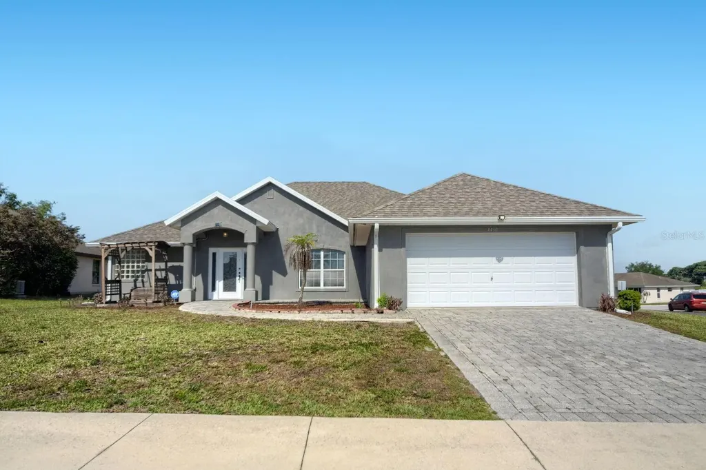 4460 Marsh Harbor Drive Tavares FL 32778