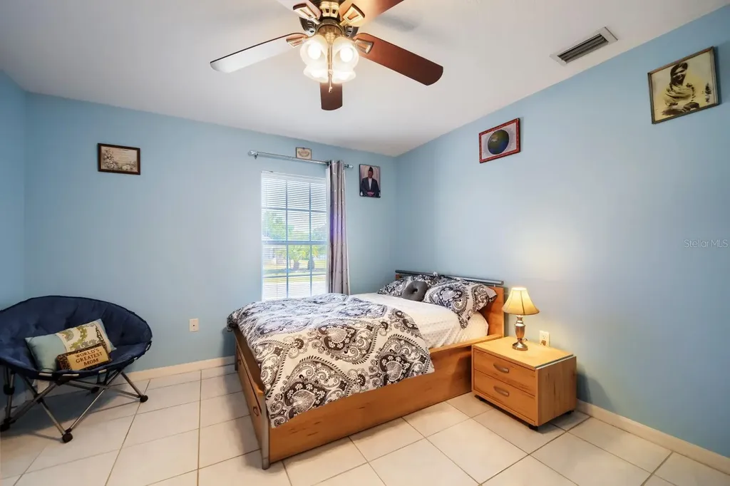 4460 Marsh Harbor Drive Tavares FL 32778