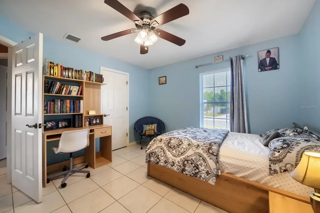 4460 Marsh Harbor Drive Tavares FL 32778