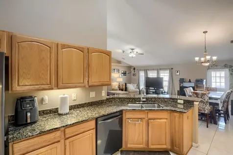 4460 Marsh Harbor Drive Tavares FL 32778
