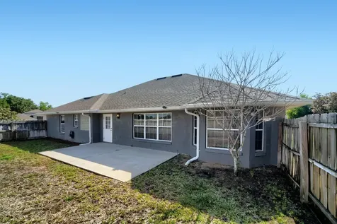 4460 Marsh Harbor Drive Tavares FL 32778