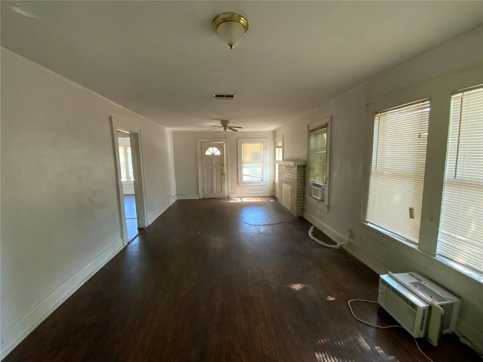 610 28th Avenue S St Petersburg FL 33705