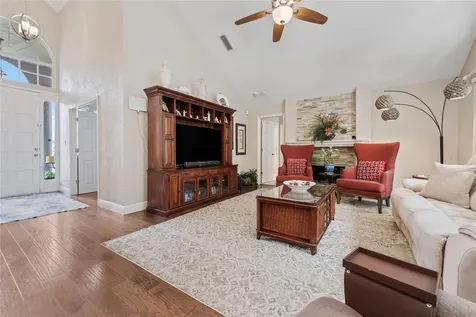 804 Eagle Claw Court Lake Mary FL 32746