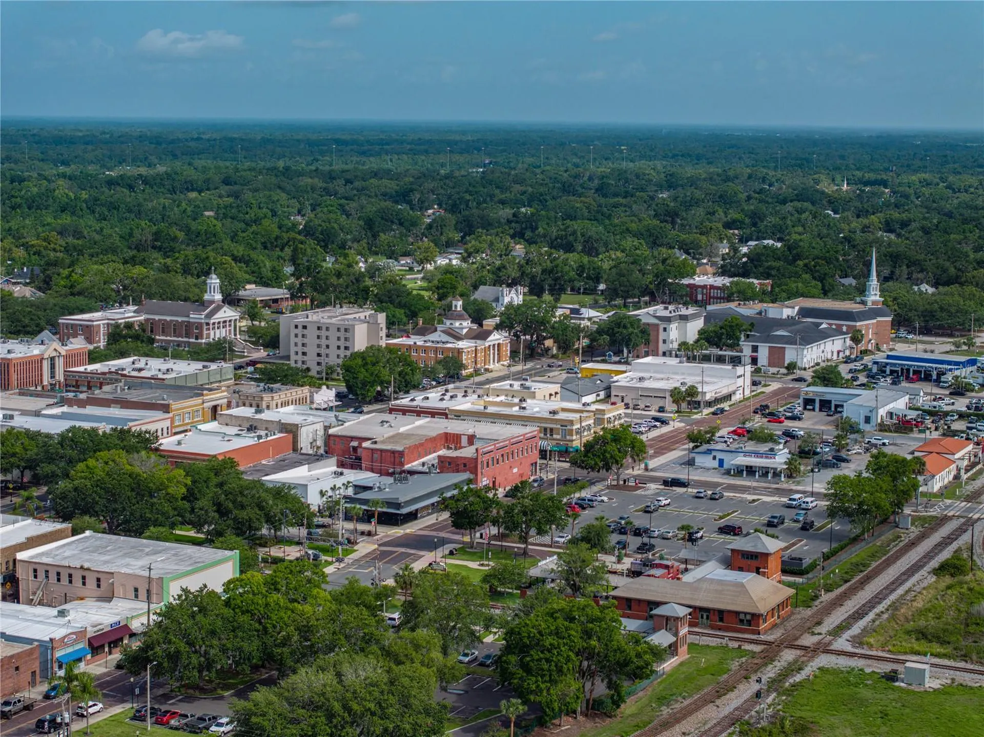 602 E Laura Street Plant City FL 33563