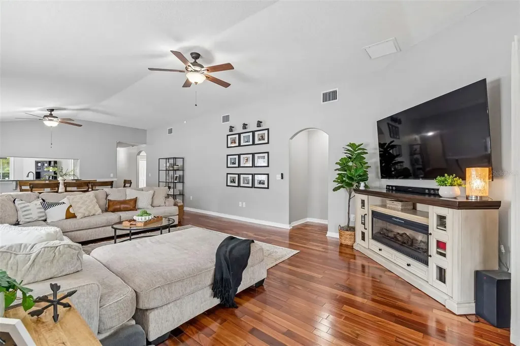 31217 Tagus Loop Wesley Chapel FL 33545
