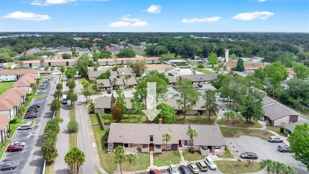5807 Red Dahlia Court Orlando FL 32807
