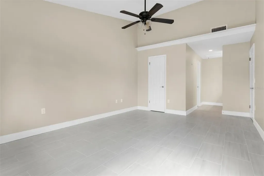 5807 Red Dahlia Court Orlando FL 32807