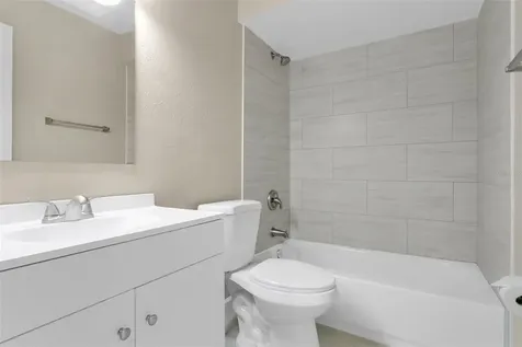 5807 Red Dahlia Court Orlando FL 32807