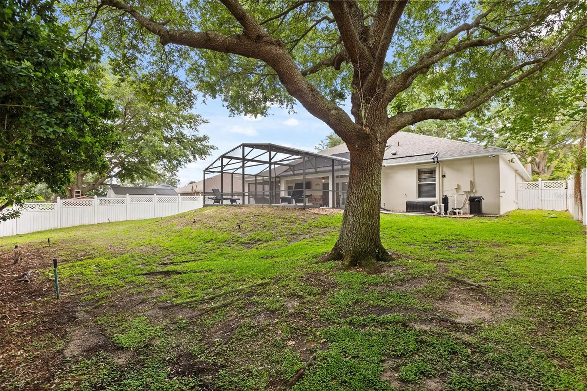 2292 Stanford Court Clermont FL 34711