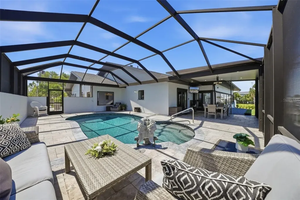 5207 Bay State Road Palmetto FL 34221