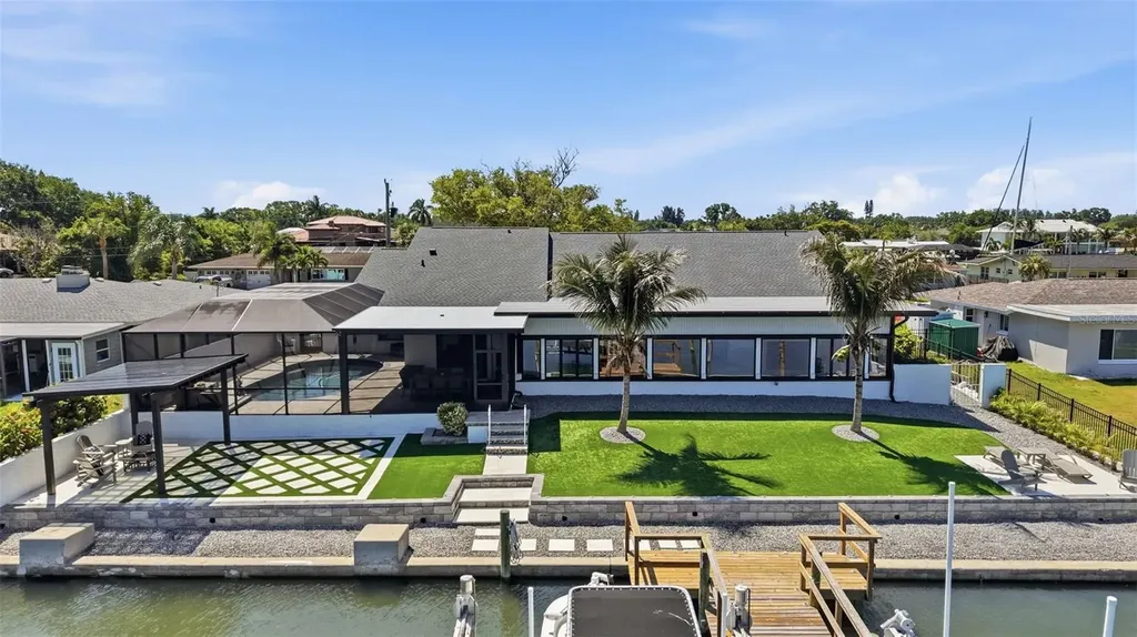 5207 Bay State Road Palmetto FL 34221