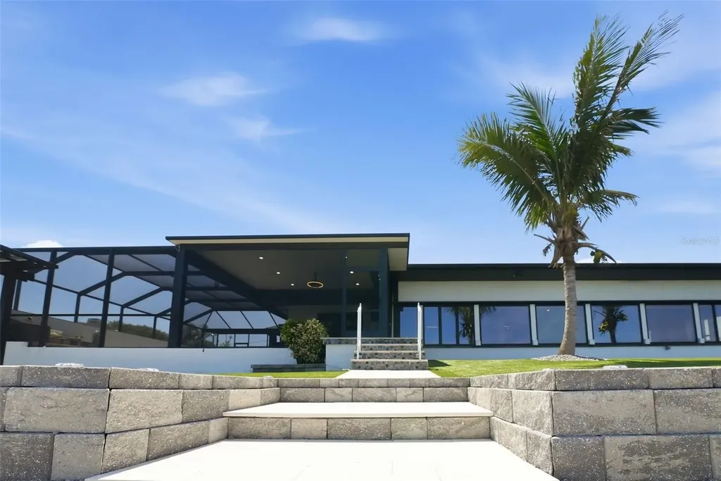 5207 Bay State Road Palmetto FL 34221
