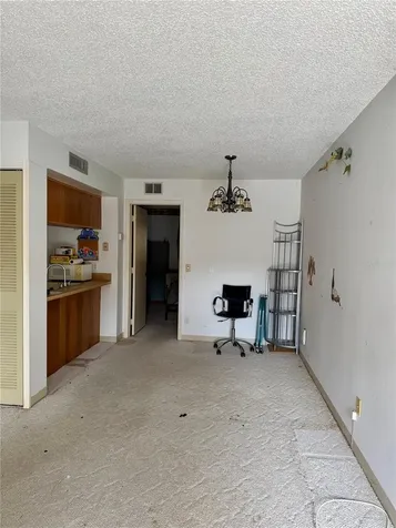 3804 N Oak Drive Tampa FL 33611
