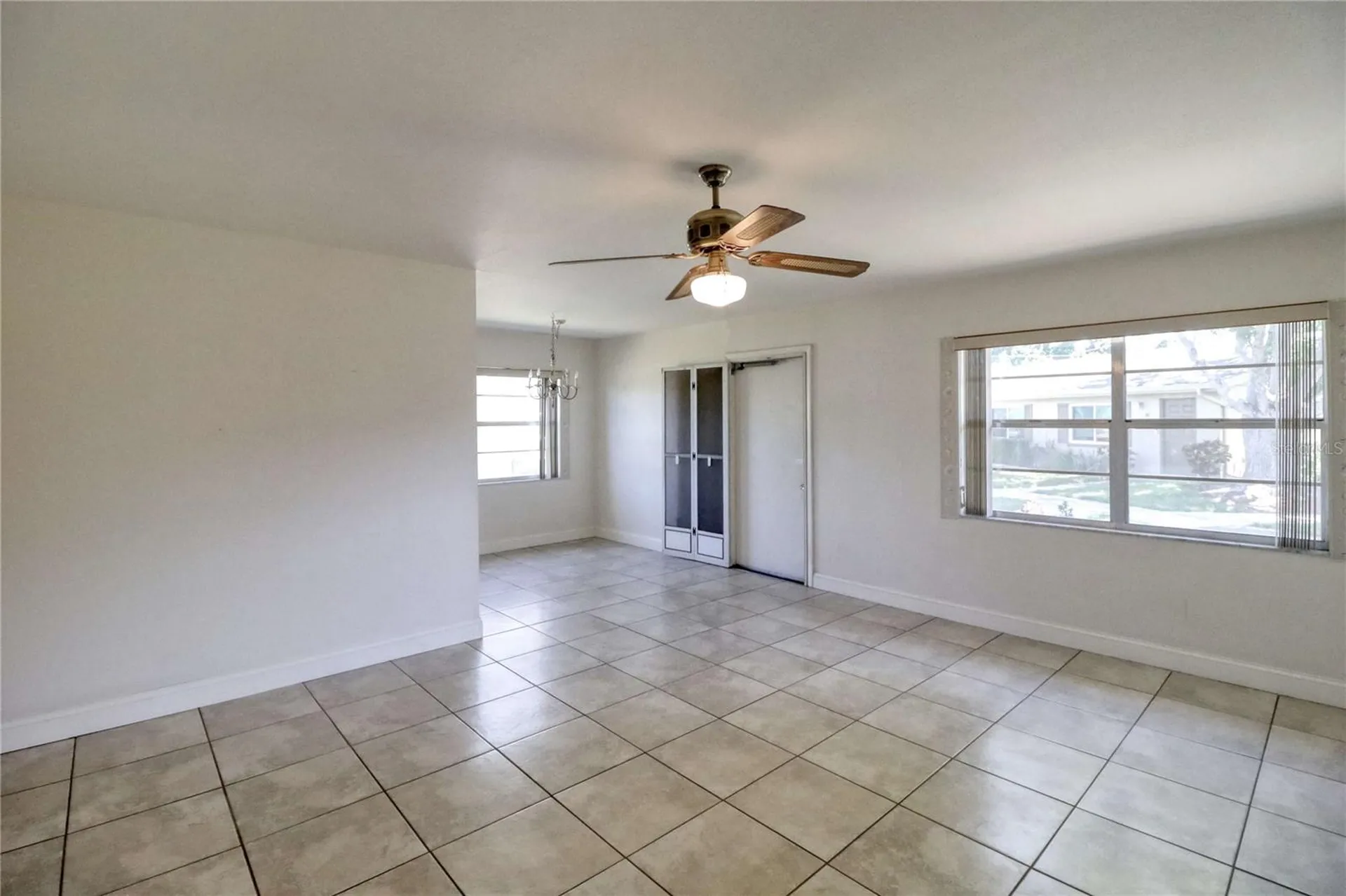 302 Canton Court Sun City Center FL 33573