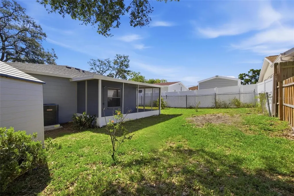 8512 N Dixon Avenue Tampa FL 33604