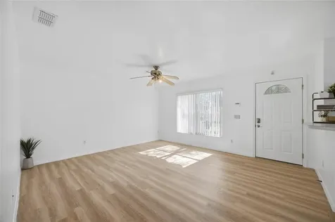 8512 N Dixon Avenue Tampa FL 33604